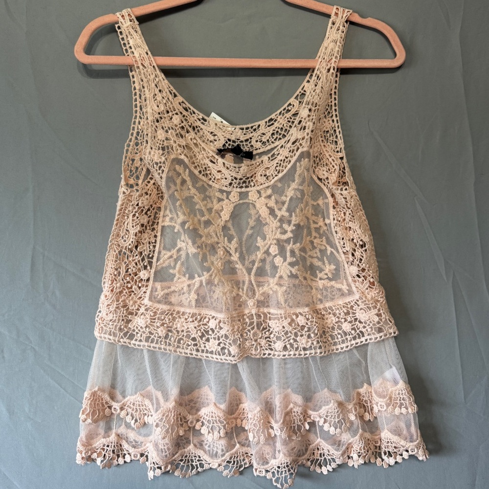 Eclipse Crochet Lace Tank Top in Blush Pink